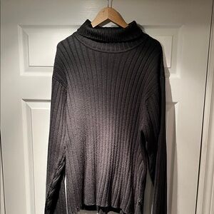 Grey Men’s Turtleneck Sweater